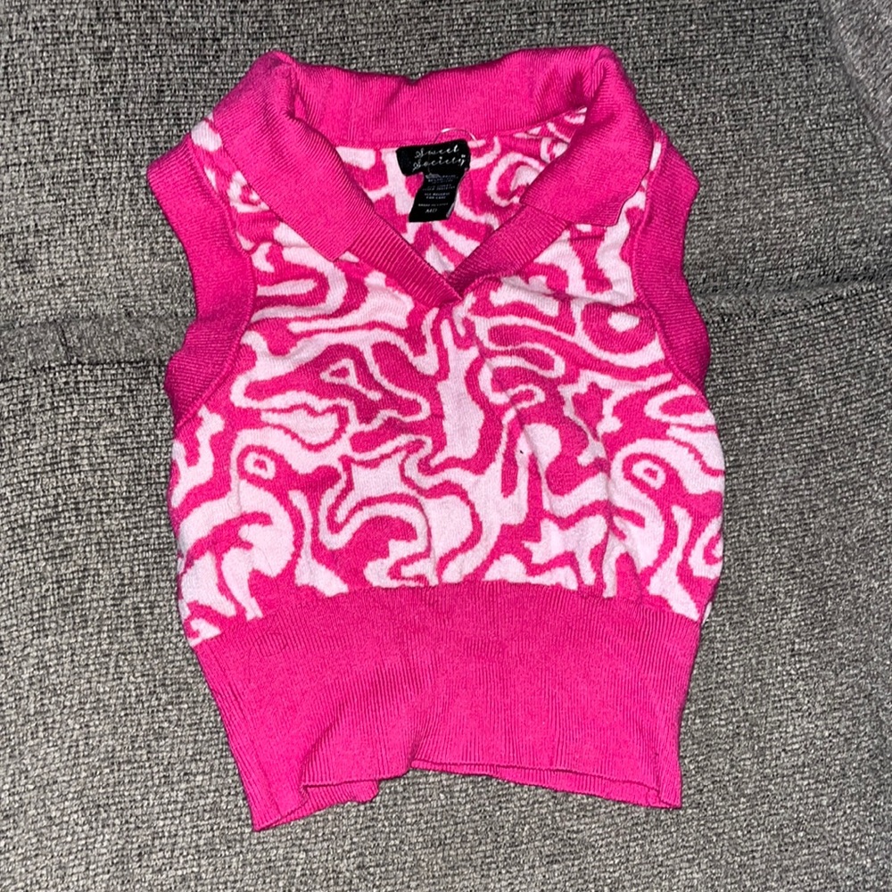 Small Barbie pink vest
